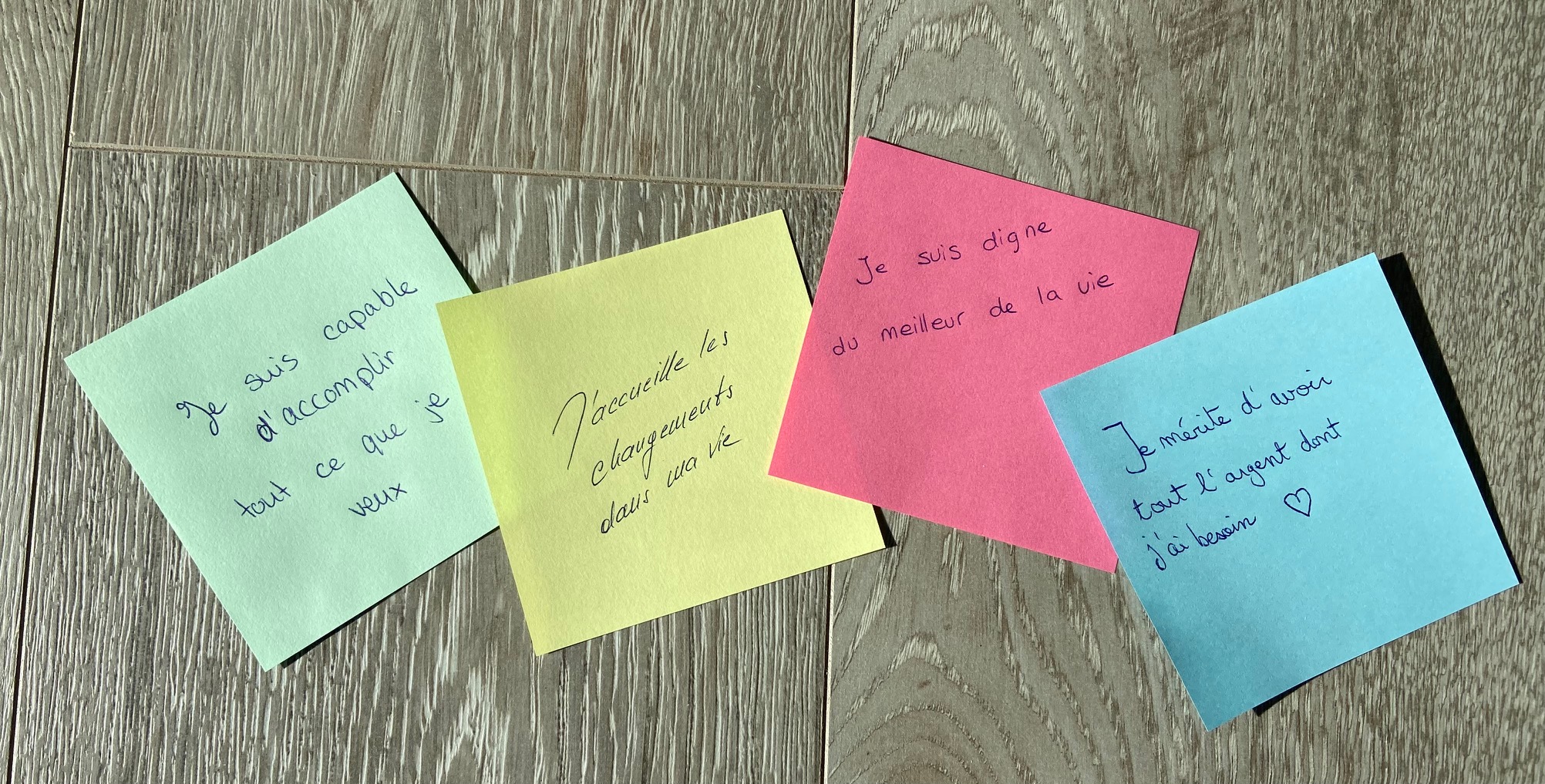 photo site 4 post it img 0511